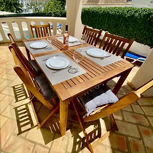  Villa Amendoeiras 52