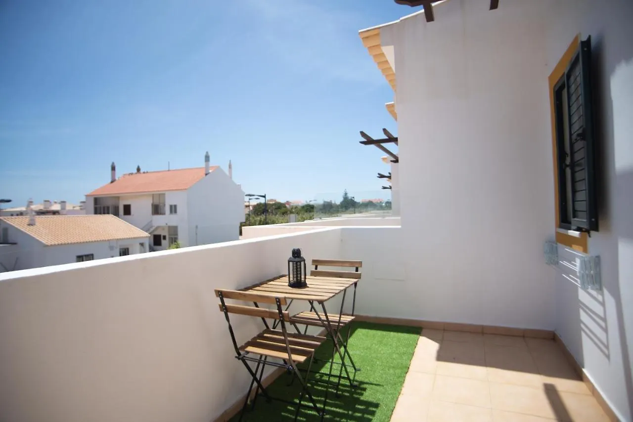 Quarto em Acomodações Particulares Kichershome Sagres Portugal